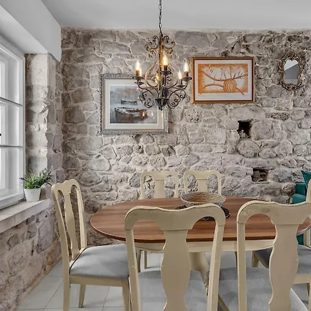 Old Town Centre - Exklusiv Makarska